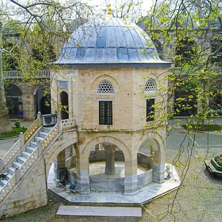 Cesmeli Otel
