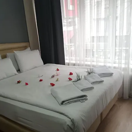 Otel Cesmeli *