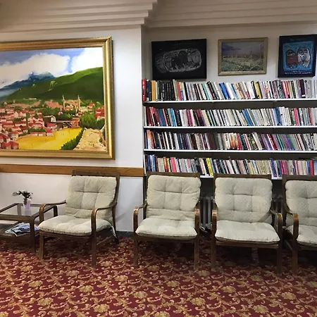 Otel Cesmeli *