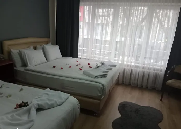 Cesmeli * בורסה