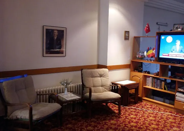 Cesmeli * בורסה